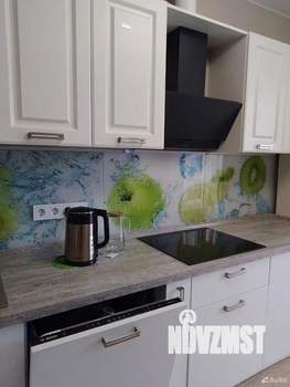 2-к квартира, вторичка, 59м2, 1/10 этаж