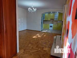 3-к квартира, вторичка, 82м2, 3/9 этаж