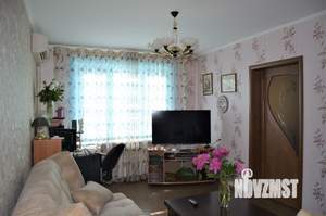 4-к квартира, вторичка, 63м2, 6/9 этаж