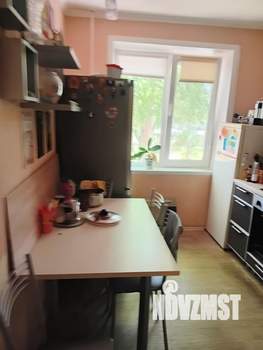 4-к квартира, вторичка, 81м2, 2/9 этаж