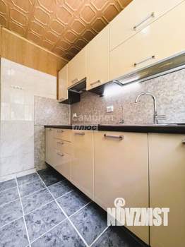 3-к квартира, вторичка, 64м2, 4/5 этаж