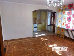 3-к квартира, вторичка, 82м2, 3/9 этаж