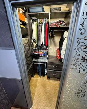 2-к квартира, вторичка, 65м2, 5/10 этаж