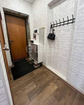 2-к квартира, вторичка, 42м2, 3/3 этаж