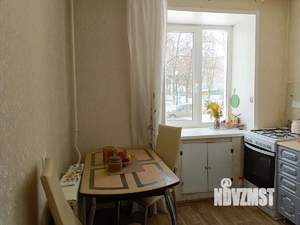 2-к квартира, вторичка, 43м2, 1/9 этаж