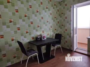 2-к квартира, вторичка, 61м2, 9/17 этаж
