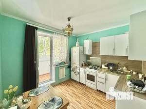 2-к квартира, вторичка, 52м2, 1/5 этаж