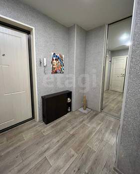 2-к квартира, вторичка, 44м2, 10/18 этаж