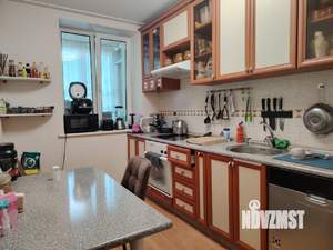 2-к квартира, вторичка, 64м2, 6/9 этаж