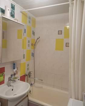 2-к квартира, вторичка, 44м2, 5/5 этаж