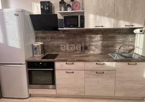 2-к квартира, вторичка, 57м2, 11/18 этаж