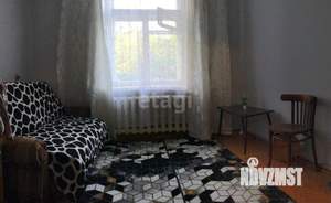 2-к квартира, вторичка, 61м2, 1/3 этаж