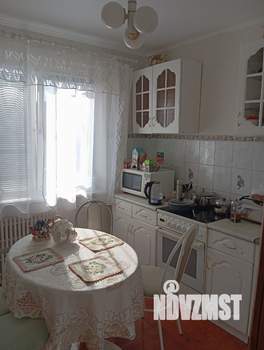 3-к квартира, вторичка, 66м2, 8/10 этаж