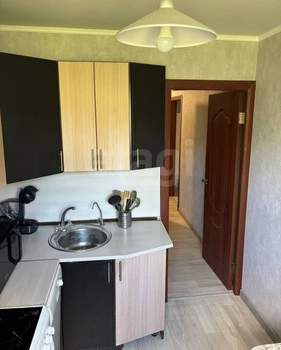 2-к квартира, вторичка, 47м2, 3/5 этаж