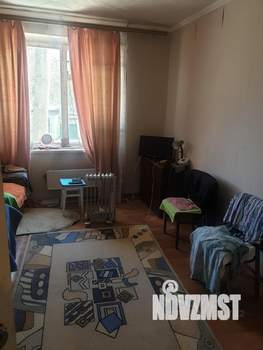 2-к квартира, вторичка, 50м2, 1/10 этаж