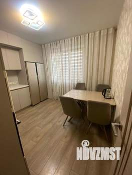 3-к квартира, вторичка, 80м2, 1/9 этаж