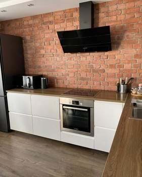 3-к квартира, вторичка, 100м2, 3/10 этаж