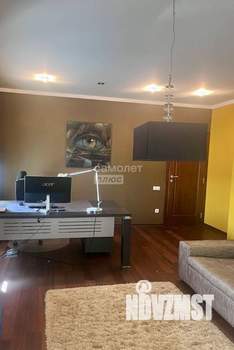 4-к квартира, вторичка, 148м2, 10/10 этаж