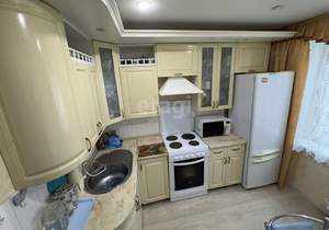 3-к квартира, вторичка, 68м2, 1/9 этаж