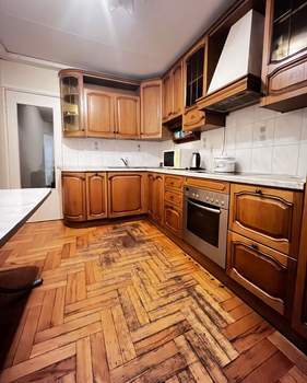 4-к квартира, вторичка, 82м2, 8/11 этаж