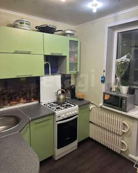 2-к квартира, вторичка, 49м2, 4/4 этаж