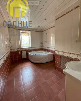 4-к квартира, вторичка, 145м2, 1/1 этаж