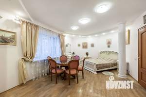 3-к квартира, вторичка, 140м2, 8/12 этаж