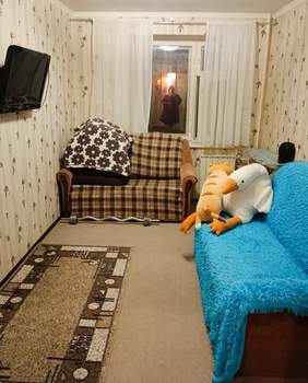 2-к квартира, вторичка, 56м2, 1/10 этаж