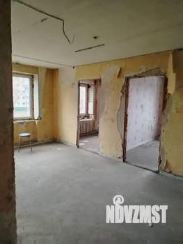 4-к квартира, вторичка, 62м2, 2/5 этаж