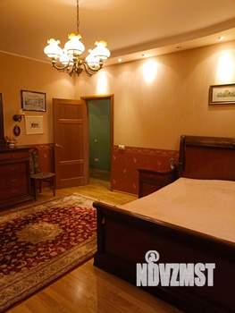 3-к квартира, вторичка, 104м2, 2/5 этаж