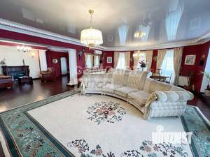 3-к квартира, вторичка, 220м2, 8/9 этаж
