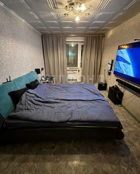 2-к квартира, вторичка, 50м2, 1/9 этаж