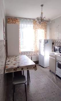 4-к квартира, вторичка, 79м2, 1/9 этаж