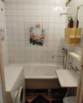 3-к квартира, вторичка, 65м2, 8/9 этаж