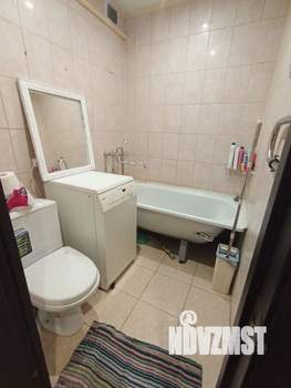 2-к квартира, вторичка, 42м2, 1/4 этаж