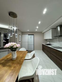 4-к квартира, вторичка, 123м2, 9/9 этаж