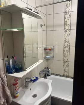 2-к квартира, вторичка, 49м2, 4/4 этаж