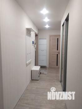 2-к квартира, вторичка, 60м2, 3/18 этаж