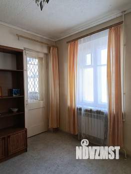 2-к квартира, вторичка, 61м2, 2/2 этаж