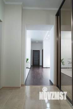 4-к квартира, вторичка, 180м2, 1/3 этаж