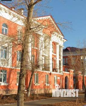 2-к квартира, вторичка, 61м2, 1/3 этаж