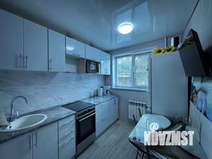 3-к квартира, вторичка, 63м2, 1/5 этаж
