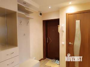 4-к квартира, вторичка, 63м2, 5/5 этаж