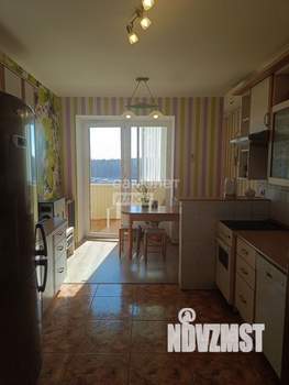 2-к квартира, вторичка, 95м2, 8/9 этаж