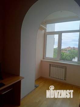 4-к квартира, вторичка, 251м2, 8/8 этаж