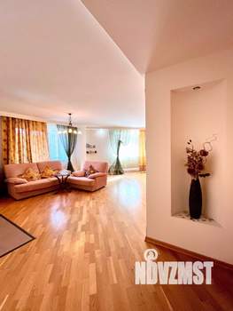 3-к квартира, вторичка, 144м2, 3/9 этаж