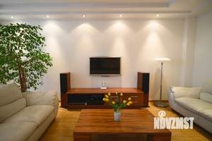 4-к квартира, вторичка, 135м2, 5/13 этаж