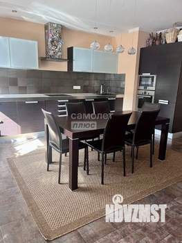 4-к квартира, вторичка, 148м2, 10/10 этаж