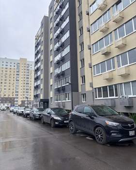 3-к квартира, вторичка, 81м2, 2/9 этаж