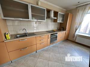 3-к квартира, вторичка, 134м2, 13/15 этаж